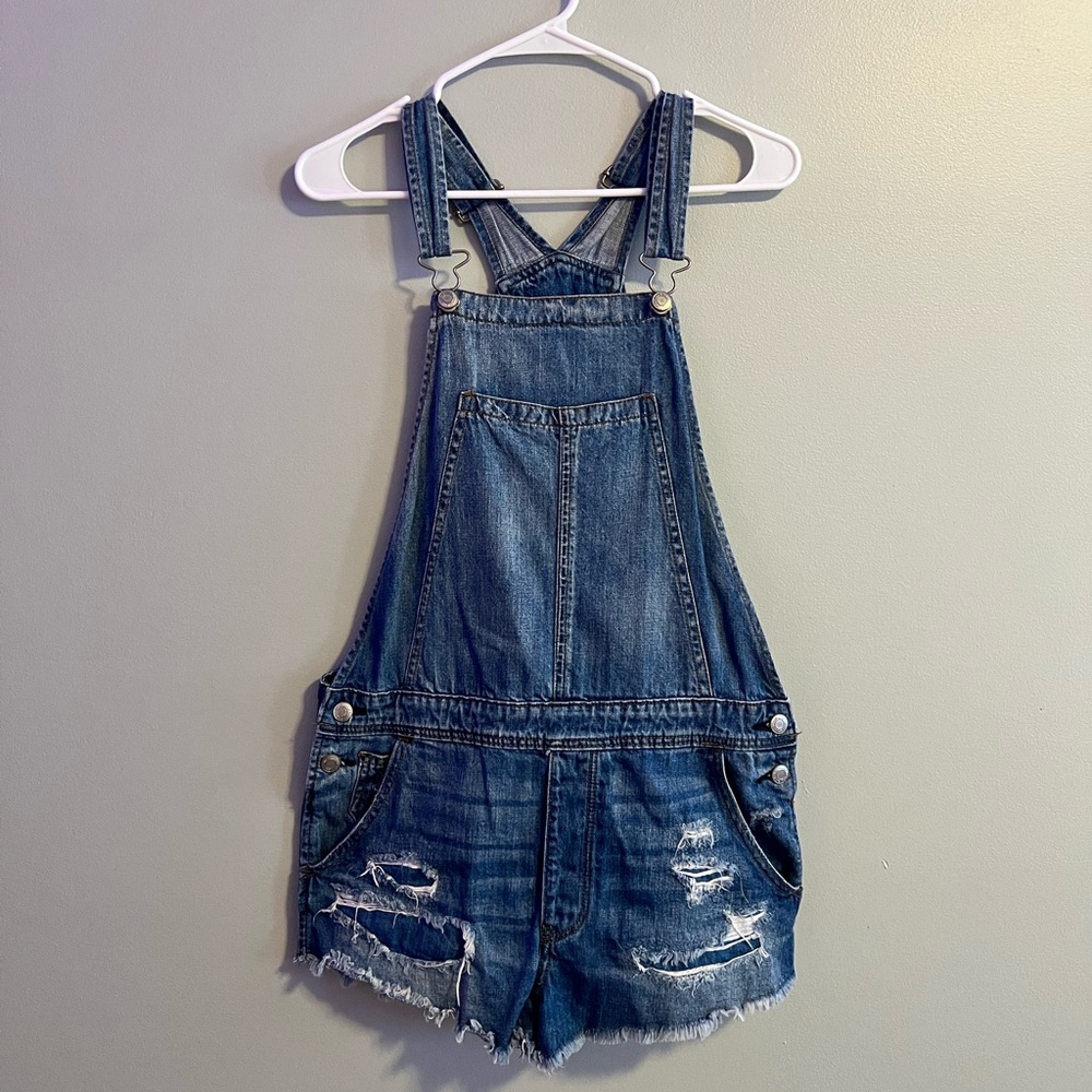 American Eagle Overall Shorts!